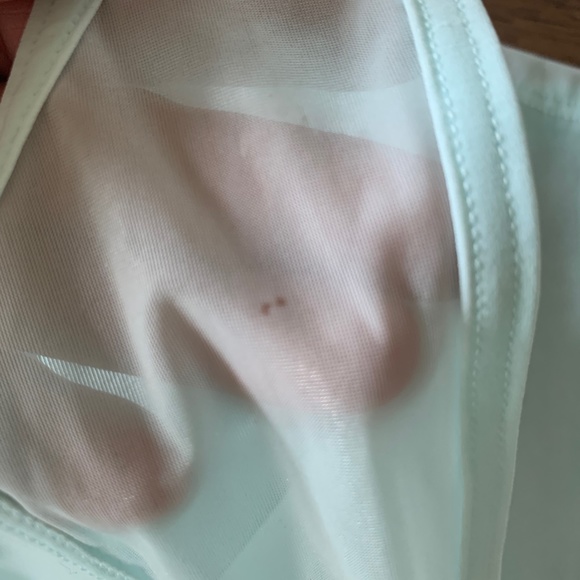 Athleta Women's Active Tank Size Medium - Picture 8 of 8